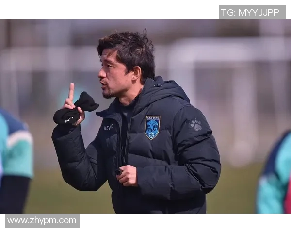 空戏台足球明星盘点及其在娱乐圈的精彩表现与成就分析